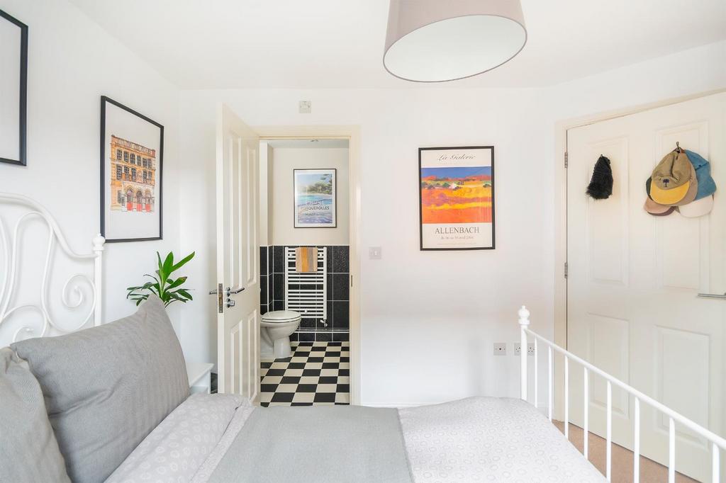 3 L0 CBN - Bedroom A.jpg