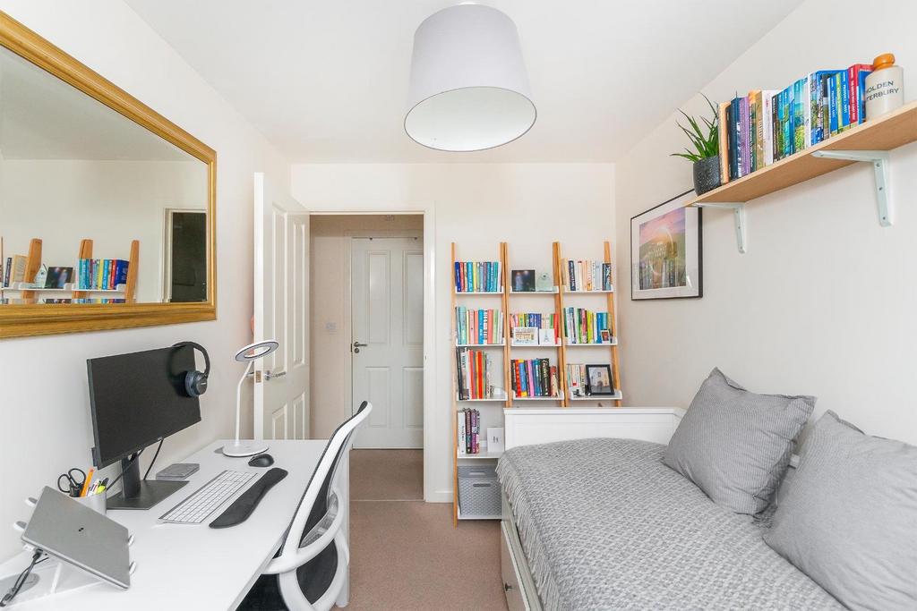3 L0 CBN - Bedroom E.jpg