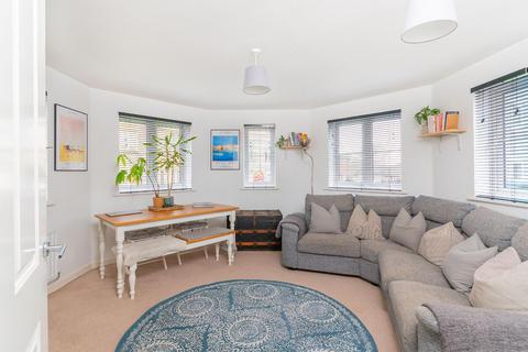 2 bedroom flat for sale, Latimer Close, Brislington
