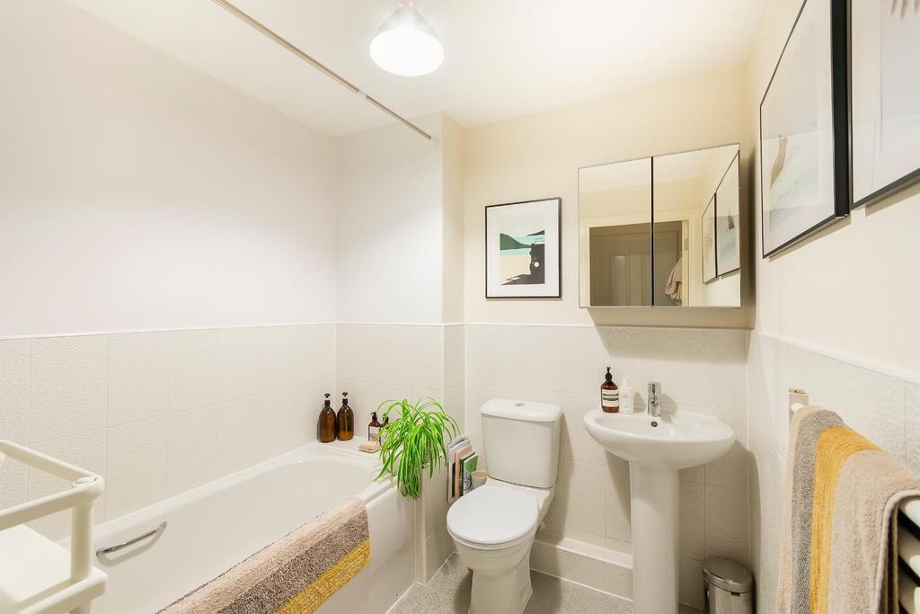 3 L0 CBN - Bathroom B.jpg