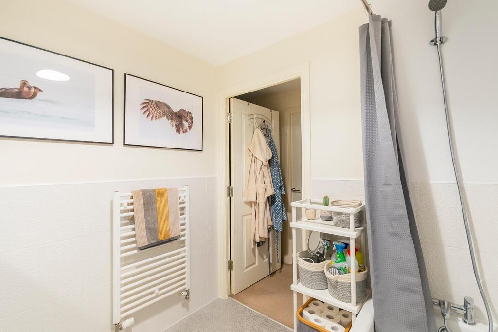3 L0 CBN - Bathroom A.jpg