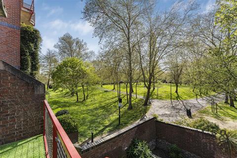 2 bedroom house for sale, Elephant Lane, Rotherhithe, SE16