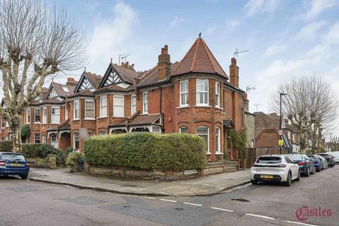 Park Avenue North, N8