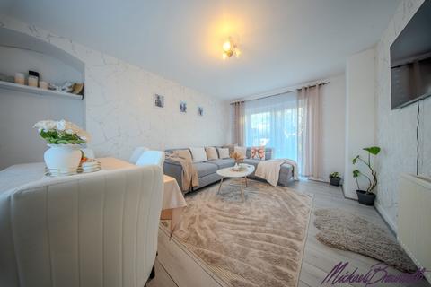 2 bedroom semi-detached house for sale, Legrams Avenue, Bradford BD7