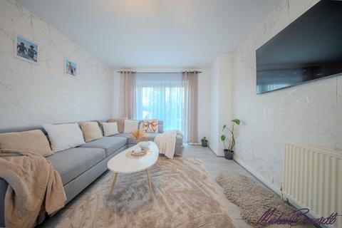 2 bedroom semi-detached house for sale, Legrams Avenue, Bradford BD7