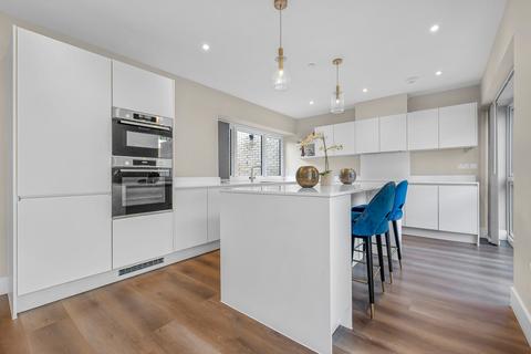 undefined, Davison Close, Greenwich, London
