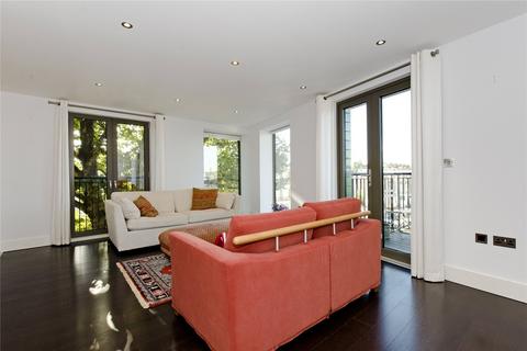 3 bedroom flat to rent, Camden Road, Camden, London