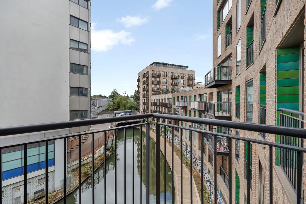 Apartment in London - View 4