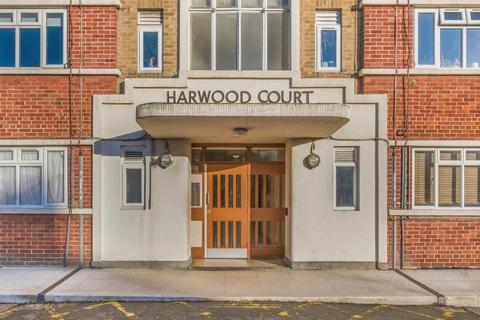 1 bedroom house to rent, Upper Richmond Road, Putney, London