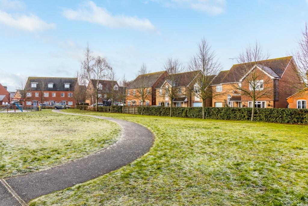 20 Greenwich Avenue (Holbeach)-5