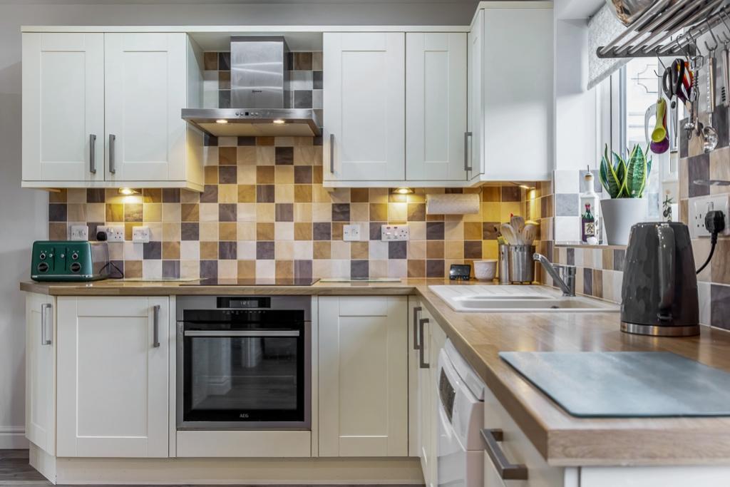 20 Greenwich Avenue (Holbeach)-18