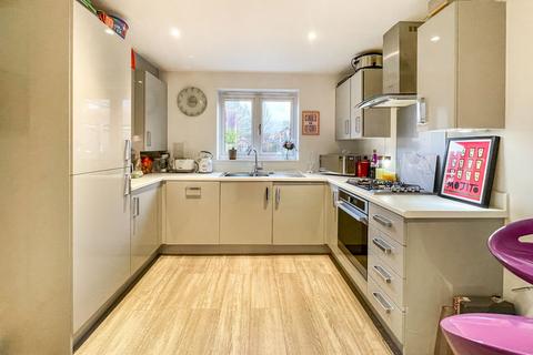 3 bedroom semi-detached house for sale, Appleby Drive, Botley, SO32