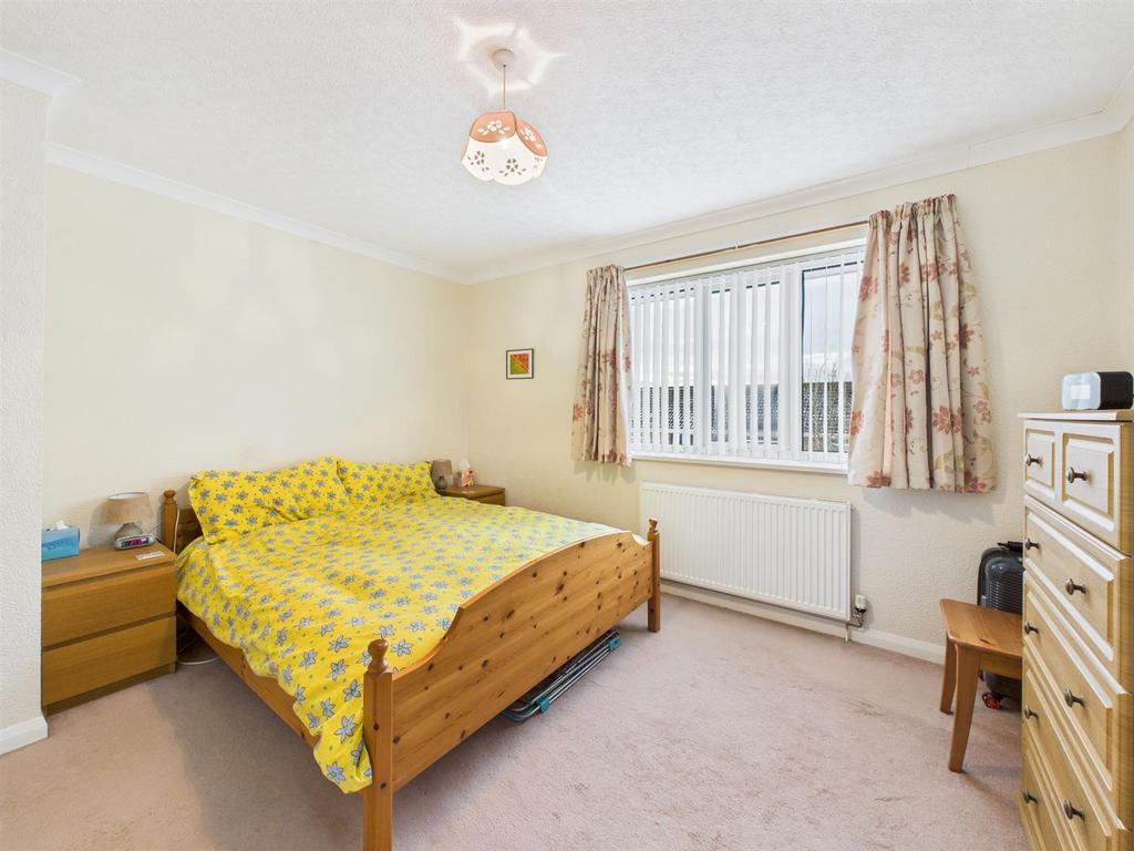 Bedroom: