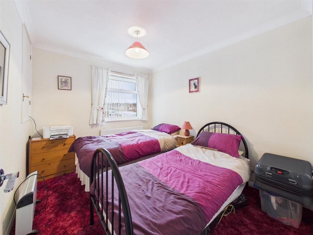 Bedroom: