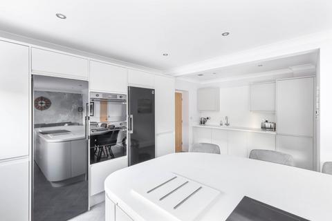 5 bedroom detached house for sale, Hepburn Avenue, Greenside, Great Park, Newcastle Upon Tyne