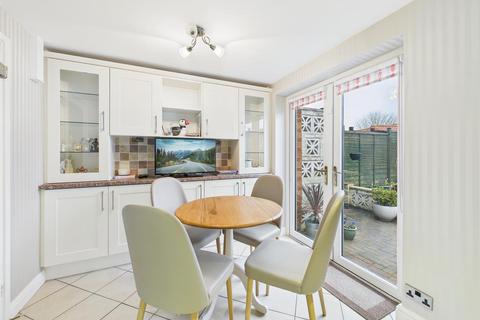 3 bedroom terraced house for sale, Sewerby Road, Bridlington