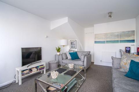 2 bedroom terraced house for sale, Plas Glen Rosa, Penarth