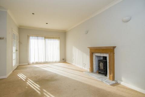 undefined, Minehead Avenue, Sully