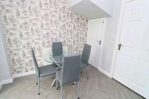 3 bedroom terraced house for sale, Caversham Mews, Cannock