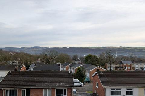 undefined, Ffynnon Wen, Swansea SA6