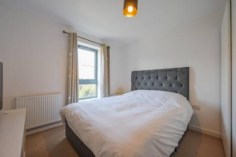 Studio to rent, 5 Heath Place, London E3