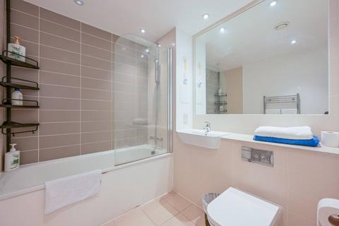 Studio to rent, 5 Heath Place, London E3