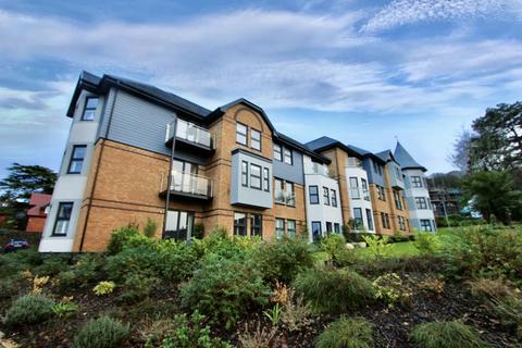 3 bedroom apartment for sale, Pwllycrochan Avenue, Colwyn Bay