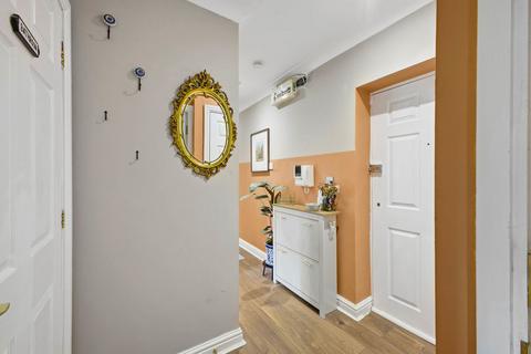 2 bedroom apartment for sale, Kensington Place, Rochdale, OL16 4PF