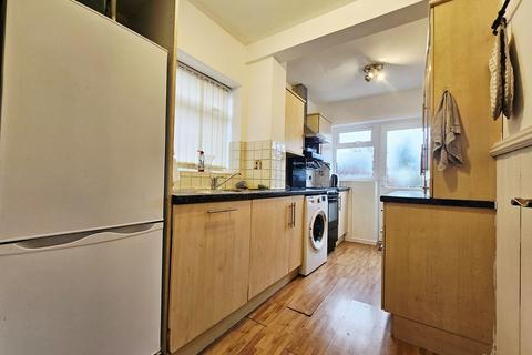 3 bedroom semi-detached house for sale, Cedar Close, Walsall