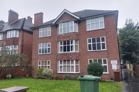 1 bedroom property to rent, Ashley Road, Epsom