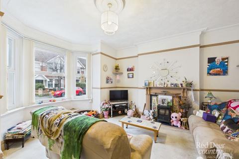 4 bedroom semi-detached house for sale, Summerland Avenue, Minehead