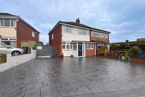 3 bedroom semi-detached house for sale - Thorpe Avenue, Burntwood