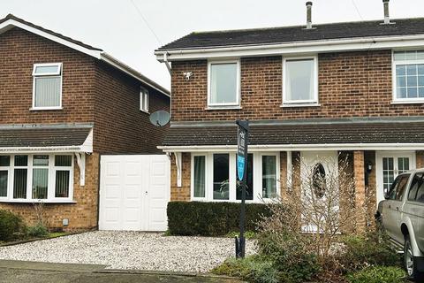 Lawnoaks Close, Brownhills, Walsall WS8 7NG