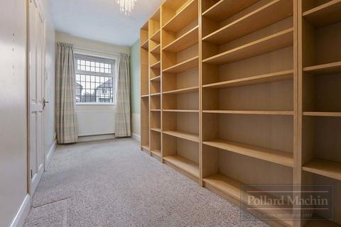 3 bedroom semi-detached house for sale, Limpsfield Road, Sanderstead