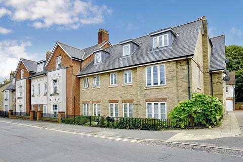 2 bedroom penthouse to rent, Bradbury Place, Huntingdon