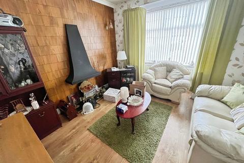 2 bedroom terraced house for sale, Pengwern Avenue, Deane