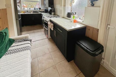 undefined, Devonshire Road, Heaton