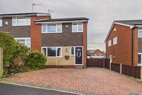 3 bedroom semi-detached house for sale, Harewood Road, Oldham OL2
