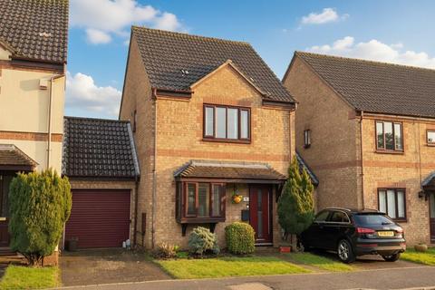 3 bedroom link detached house for sale, Pound Lane, Bugbrooke NN7