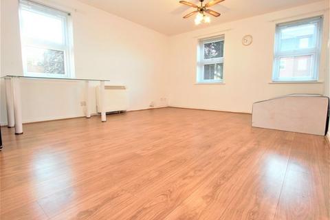 2 bedroom flat to rent, Two bedroom flat in Bounds Green N22