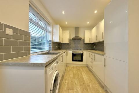 3 bedroom semi-detached house for sale, Chiltern Road, Dunstable