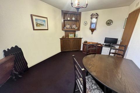 undefined, Cedar Road, Ayr