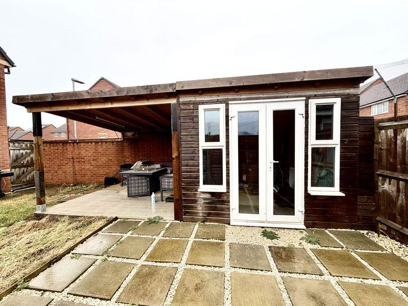 Storage Shed /...