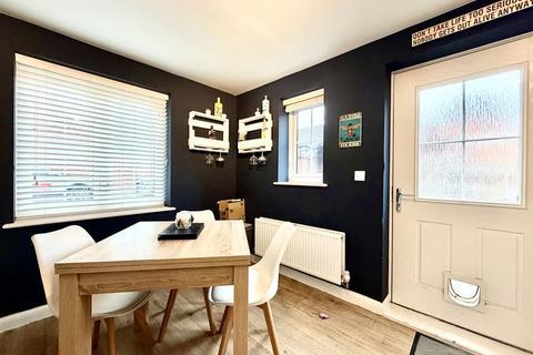 3 bedroom semi-detached house for sale, Hurricane Drive, Calne SN11