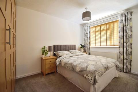 3 bedroom link detached house for sale, Magpie Way, Winslow