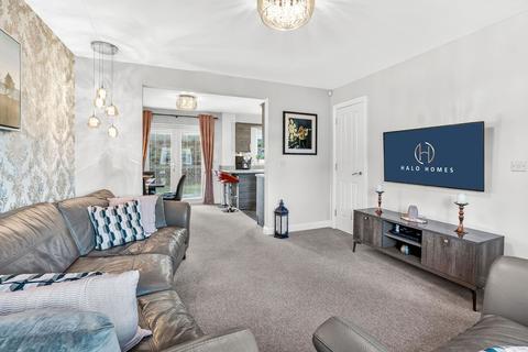 4 bedroom detached house for sale, Glenwood Drive, Stoneywood FK6