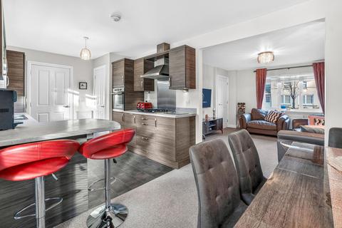 4 bedroom detached house for sale, Glenwood Drive, Stoneywood FK6