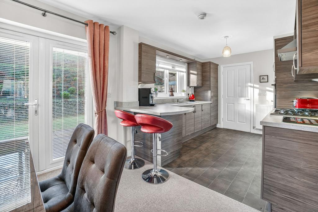 Kitchen/Dining