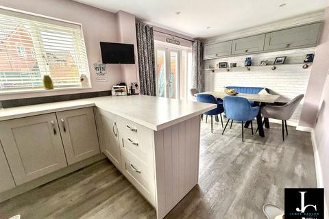 undefined, Bridgwater Close, Telford TF4