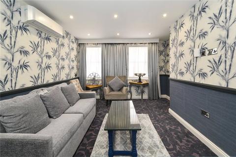 3 bedroom apartment to rent, Welbeck Street, Marylebone